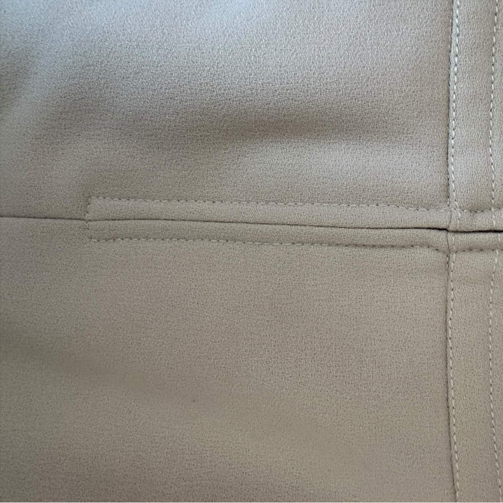 Dolce & Gabbana cream skirt made of 100% virgin wool - Picture 4 of 9